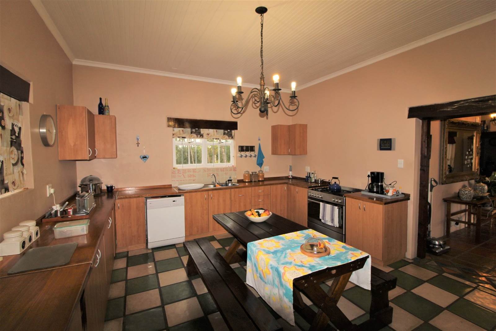 3 Bed House in Swellendam photo number 14
