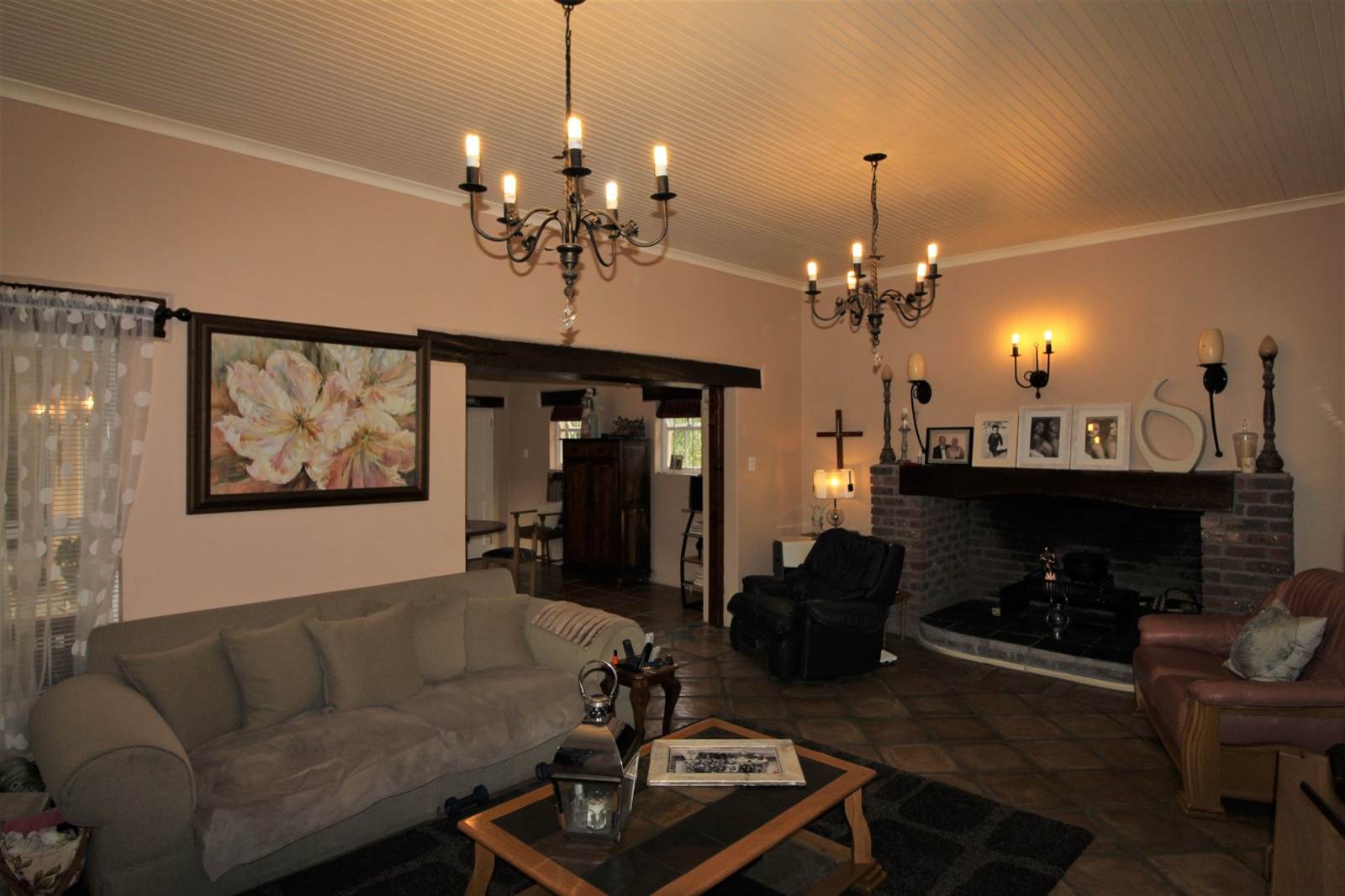 3 Bed House in Swellendam photo number 8