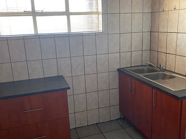 2 Bed Flat in Witbank