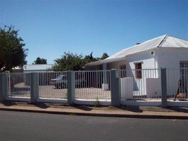 Bachelor apartment