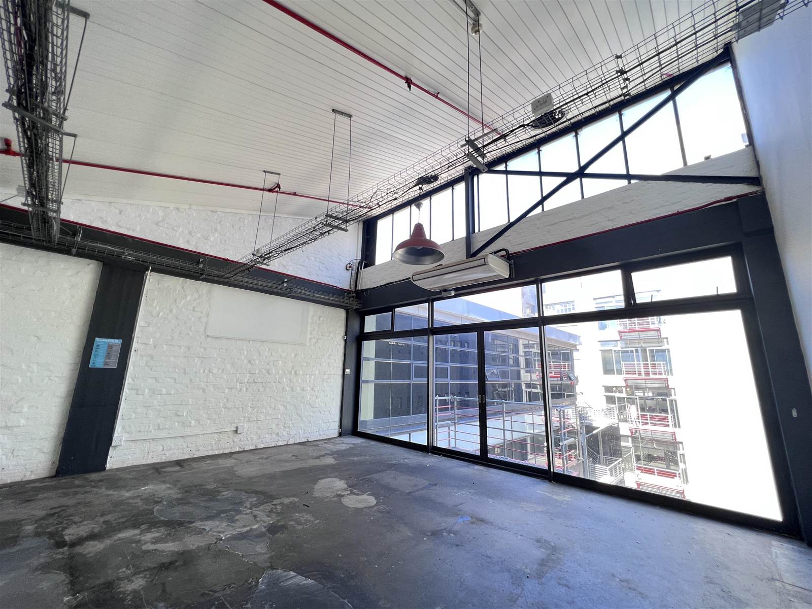 510  m² Commercial space in Woodstock photo number 3