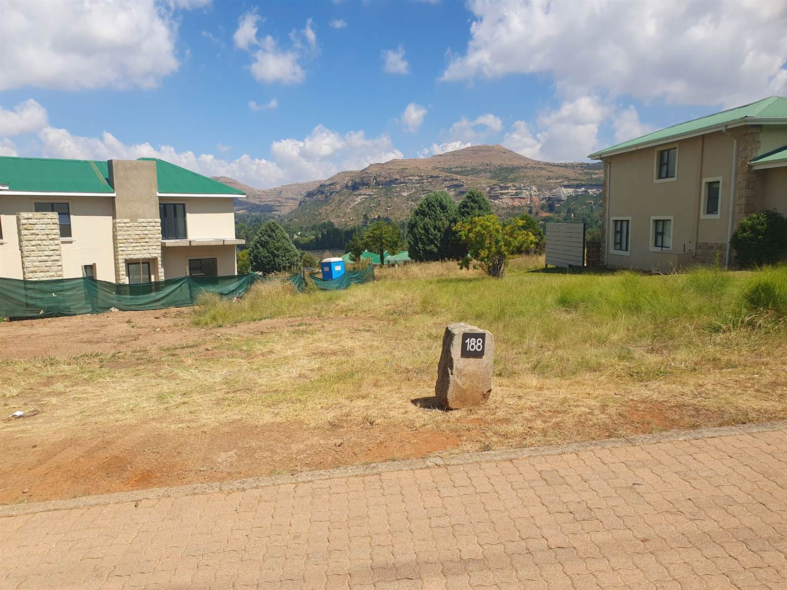 583 m² Land available in Clarens photo number 1