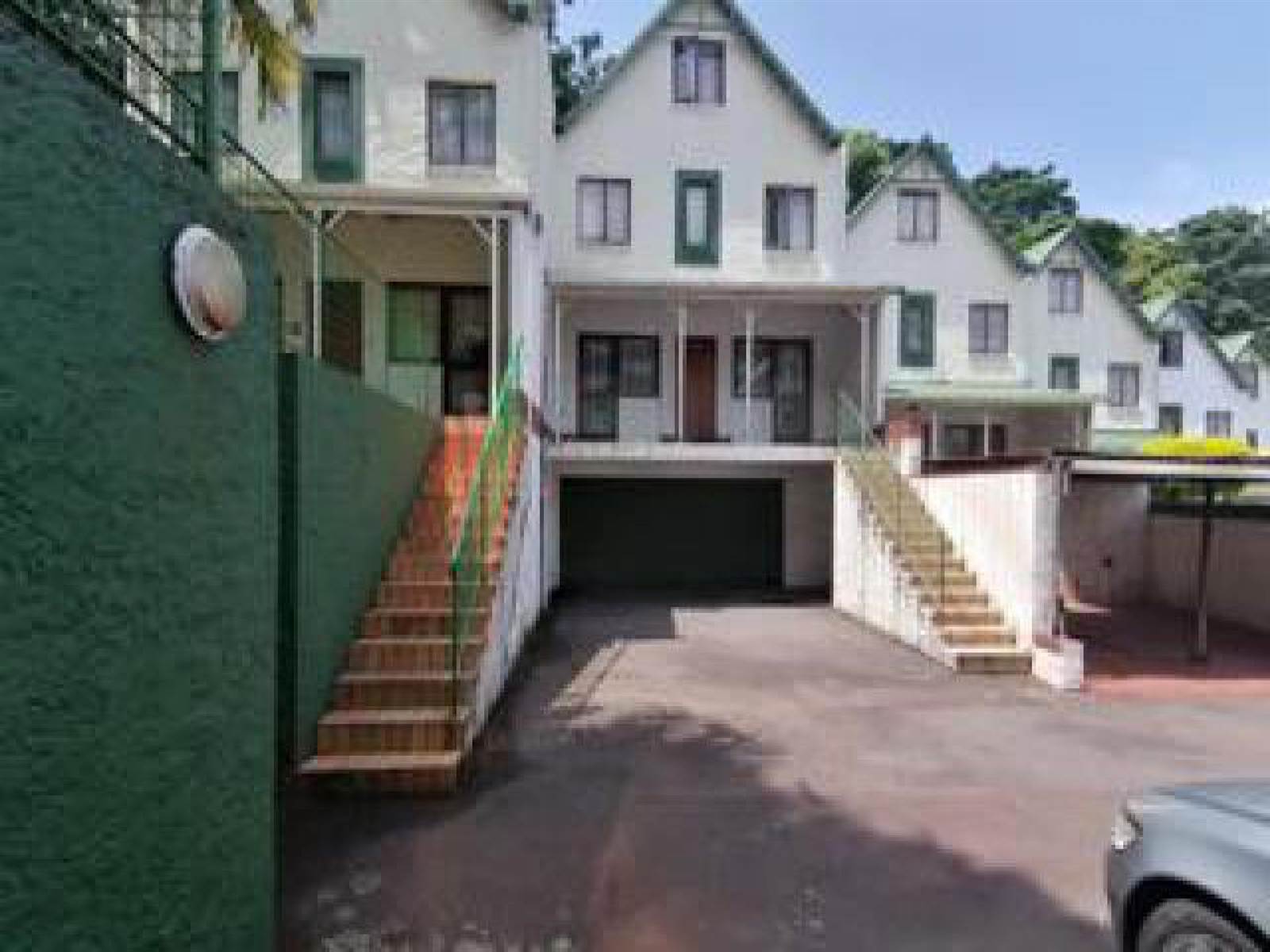 3 Bed Townhouse in Westridge photo number 26