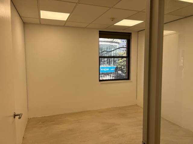 411  m² Commercial space in Claremont photo number 23