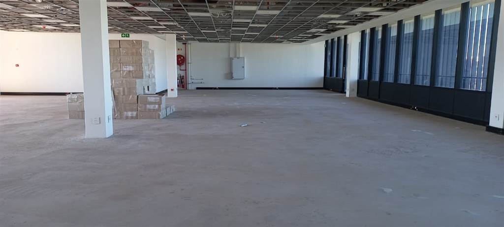 432  m² Commercial space in New Town Centre photo number 10