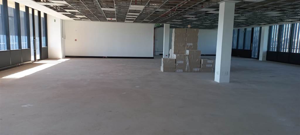 432  m² Commercial space in New Town Centre photo number 8