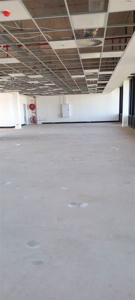 432  m² Commercial space in New Town Centre photo number 9