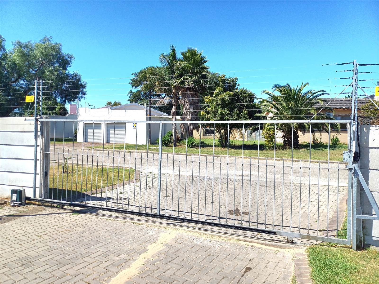 420 m² Land available in Vanes Estate photo number 11