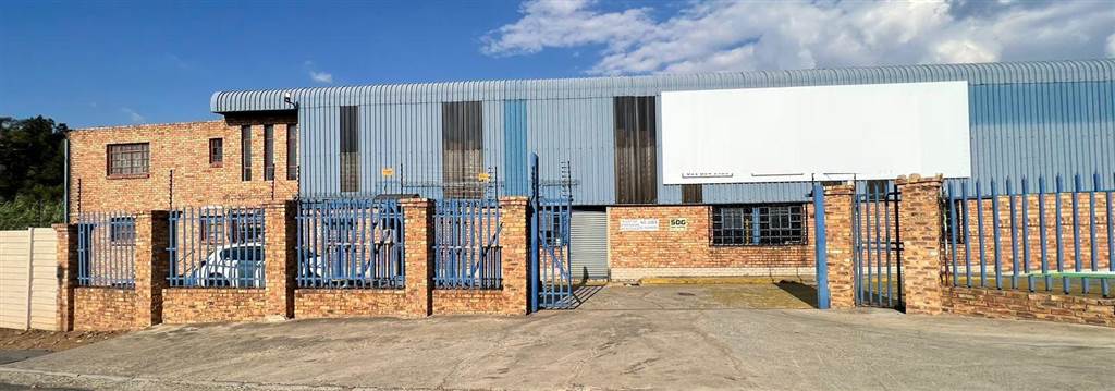 1000  m² Industrial space in Driehoek photo number 2