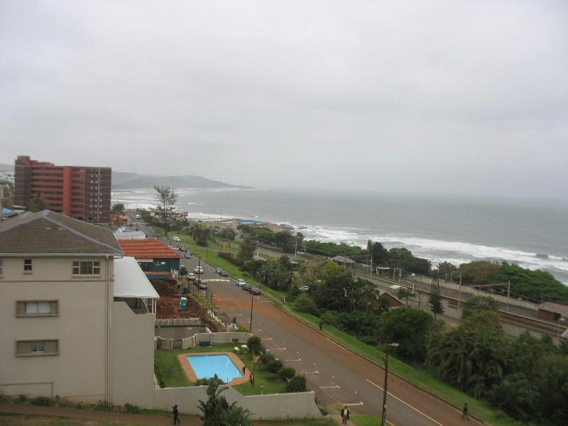 3 Bed Apartment in Scottburgh Central photo number 10