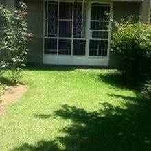 1 Bed Apartment in Melville photo number 6