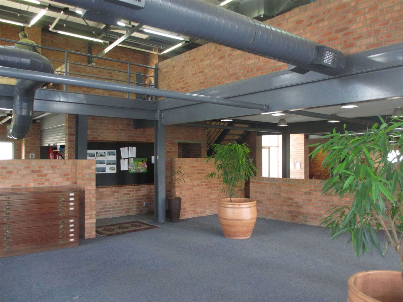 919  m² Commercial space in Fourways Gardens photo number 21