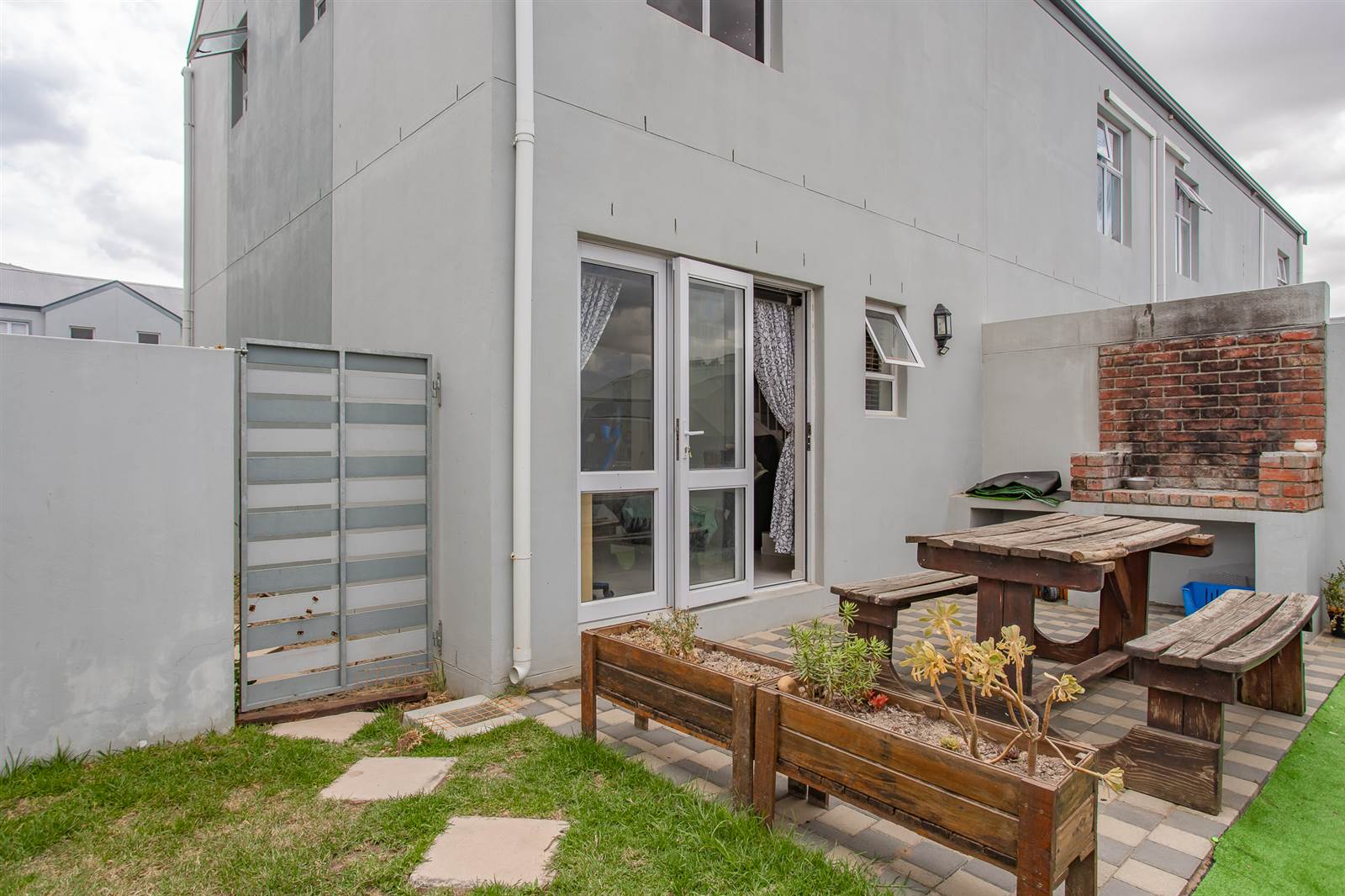 2 Bed House in Northern Paarl photo number 16