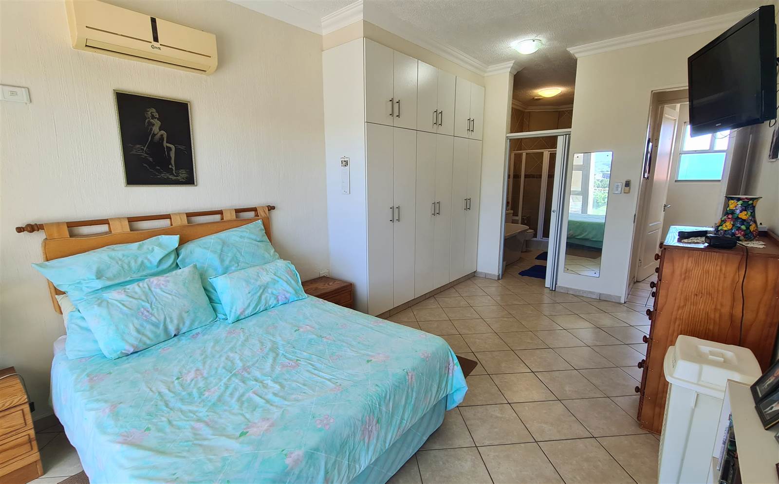 3 Bed Apartment in Scottburgh Central photo number 12