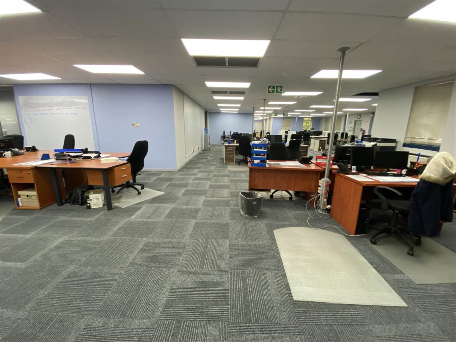 674  m² Office Space in Route 21 Business Park photo number 4