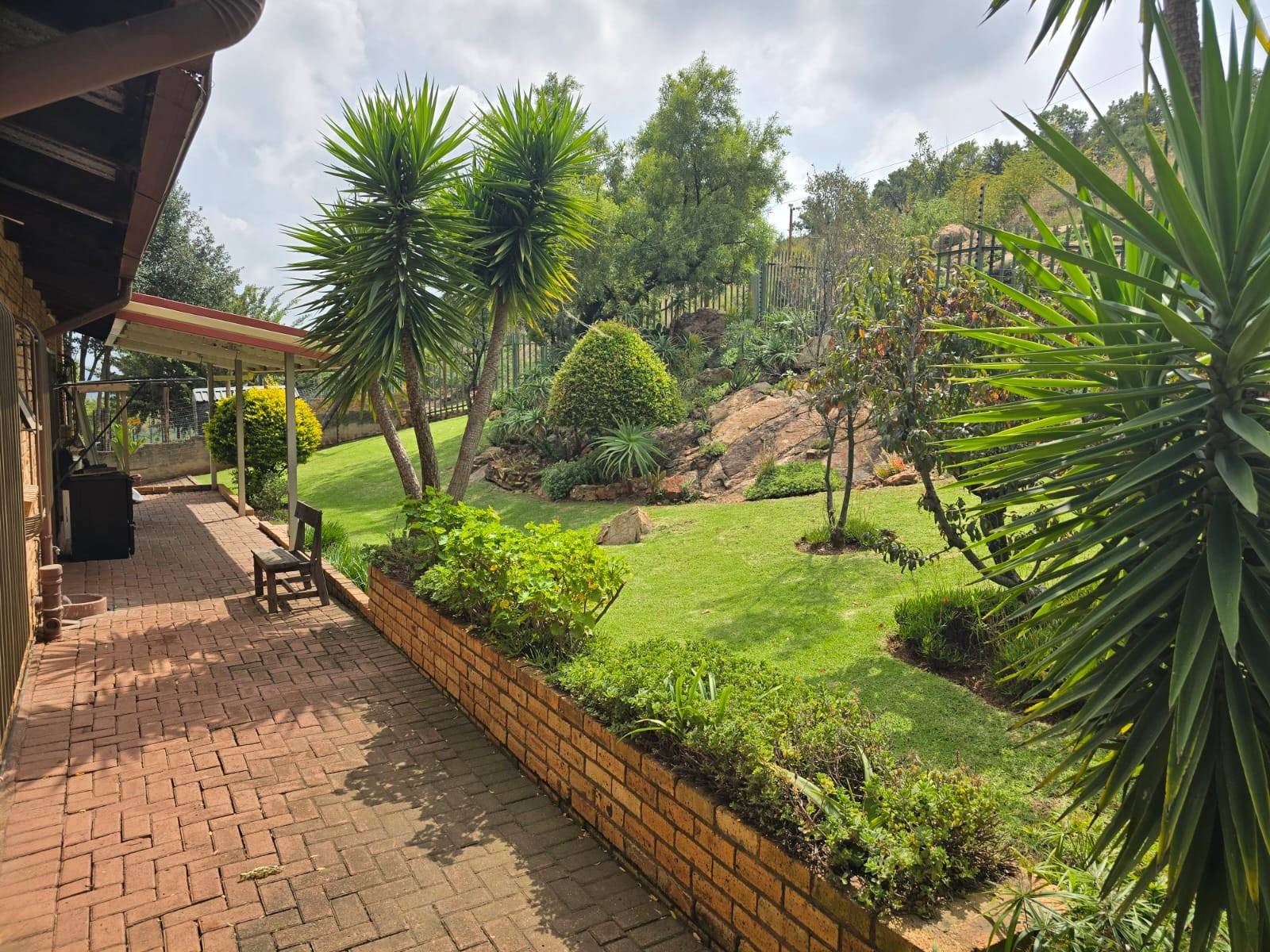 2 Bed Garden Cottage in Kloofendal photo number 28