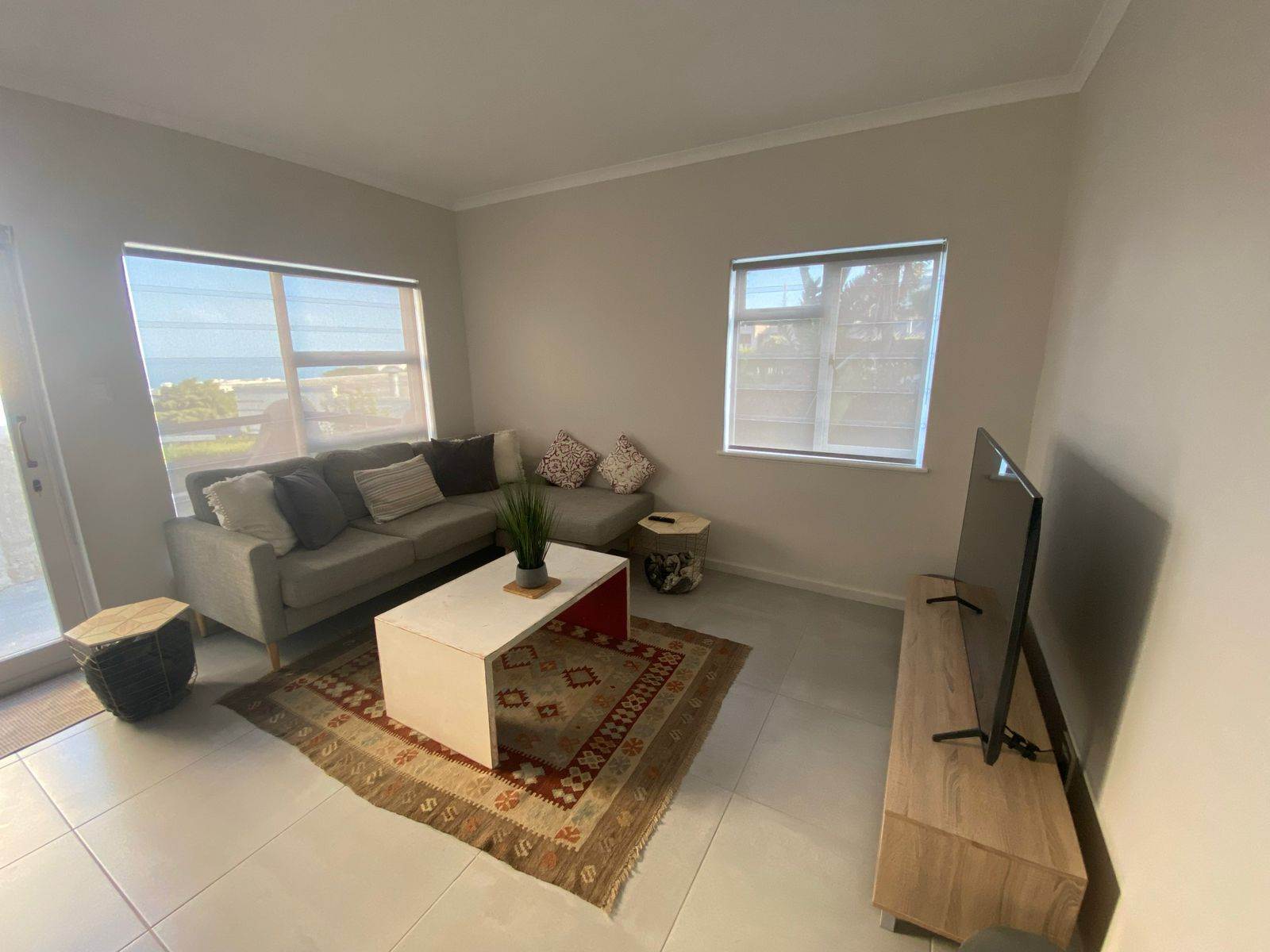 2 Bed Apartment in Plettenberg Bay photo number 2