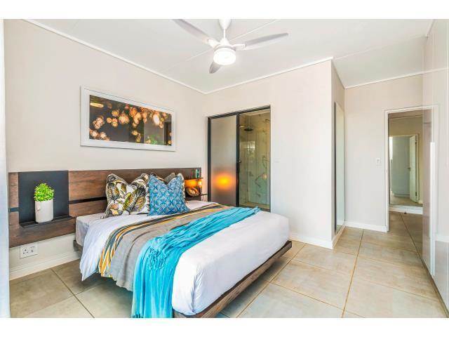 3 Bed Apartment in Umhlanga Ridge photo number 2