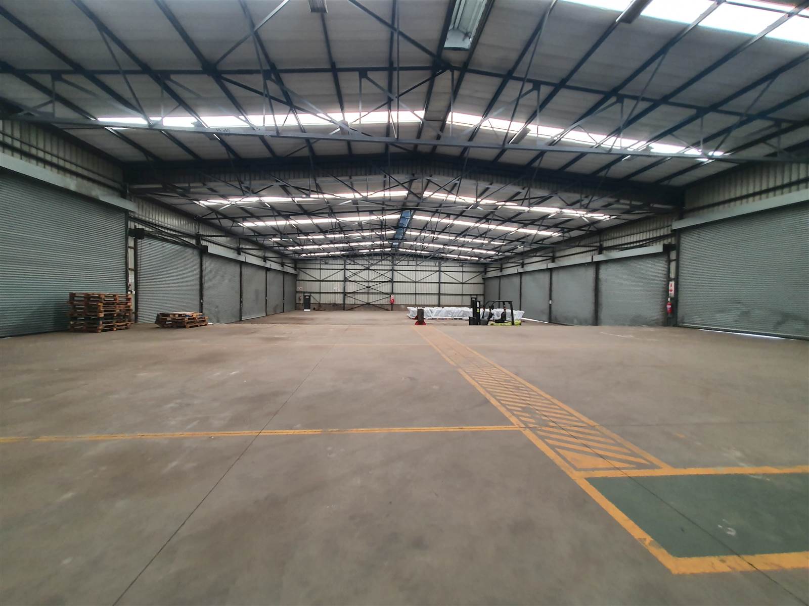 3554  m² Industrial space in Anderbolt photo number 5