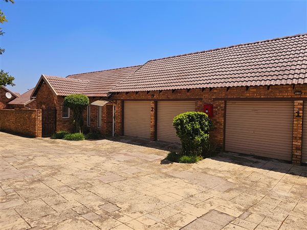 2 Bed Townhouse in Brooklands Lifestyle Estate