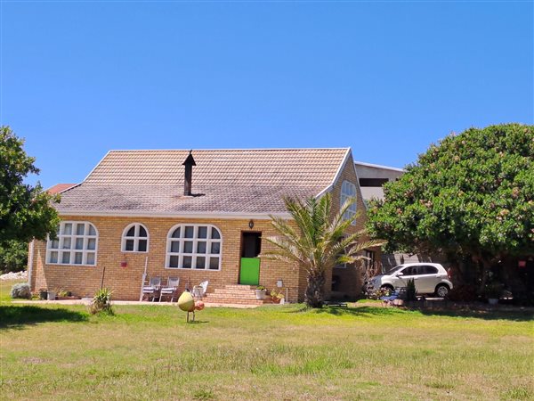 2 Bedroom House 2 Bedroom House