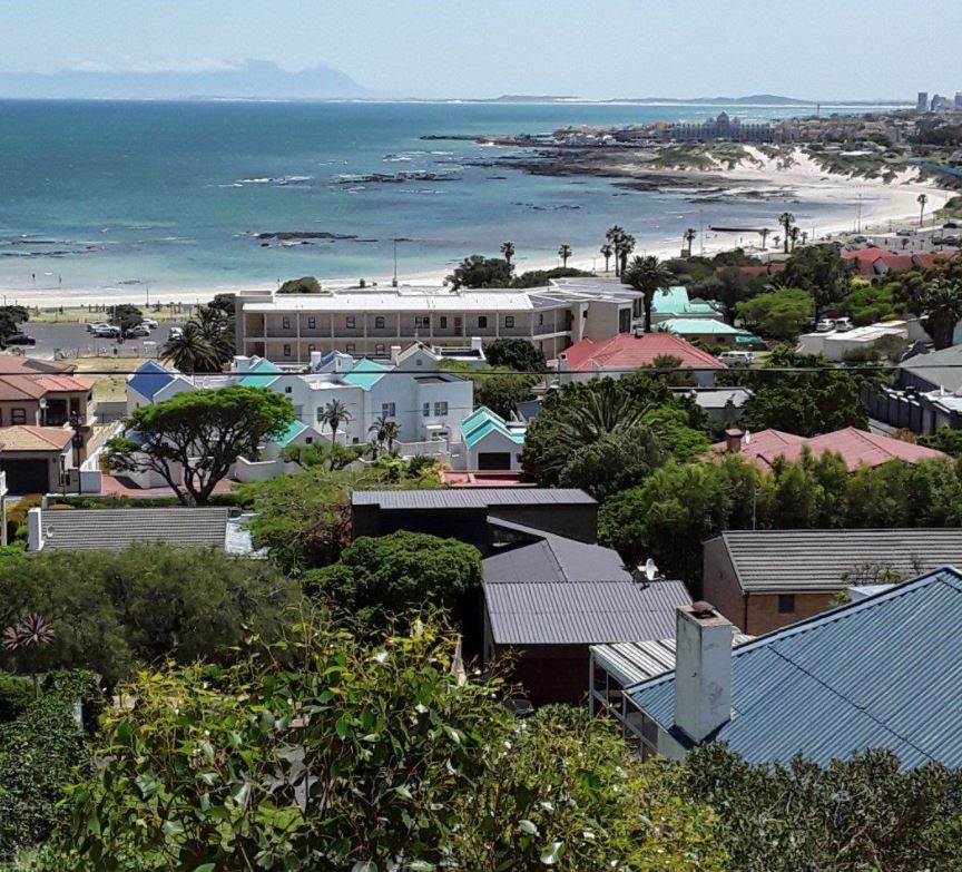 443 m² Land available in Gordons Bay Central photo number 1