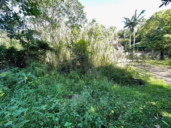 3 486 m² Land