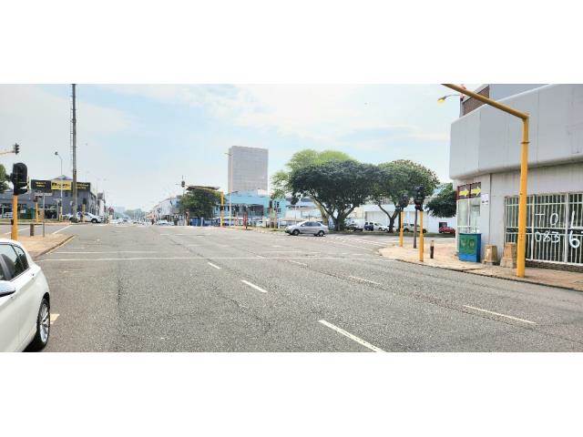 550  m² Retail Space in Durban CBD photo number 6
