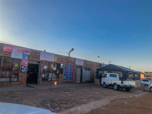 240  m² Commercial space in Lethlabile