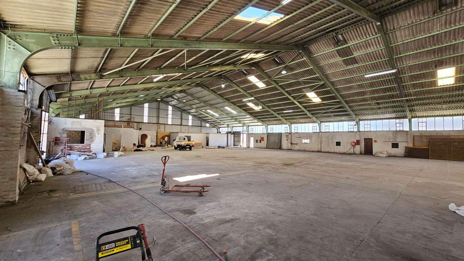 1200  m² Industrial space in Epping photo number 15