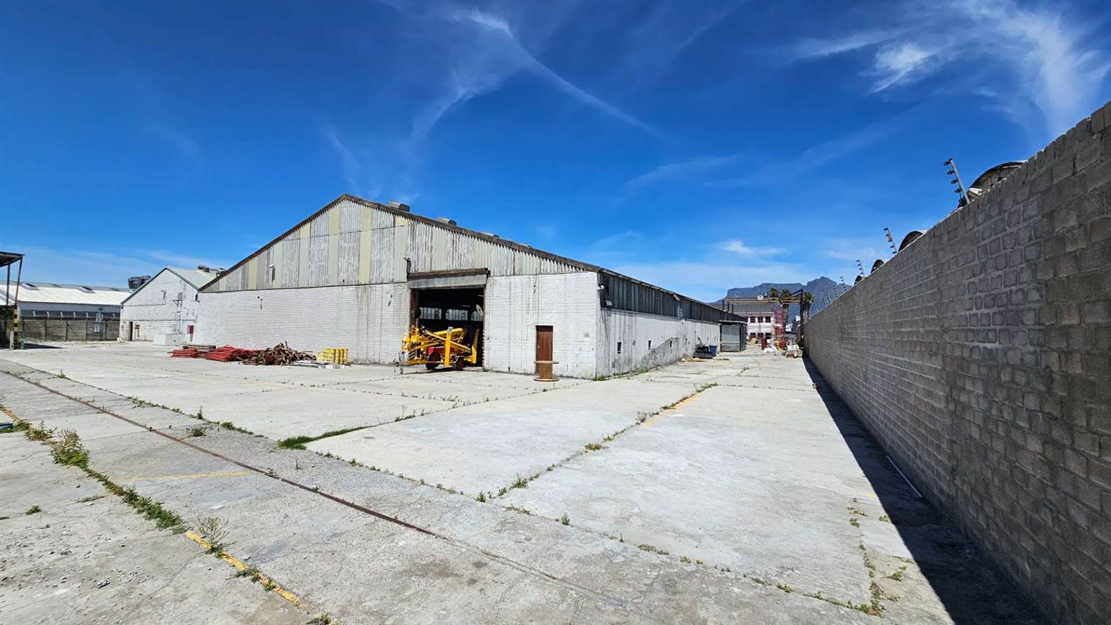 1200  m² Industrial space in Epping photo number 12