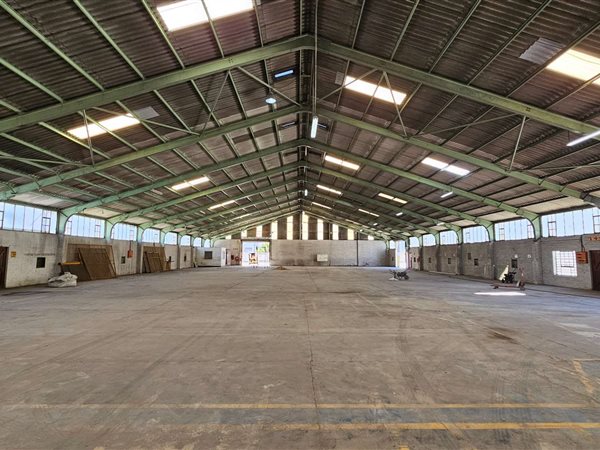 1200  m² Industrial space in Epping