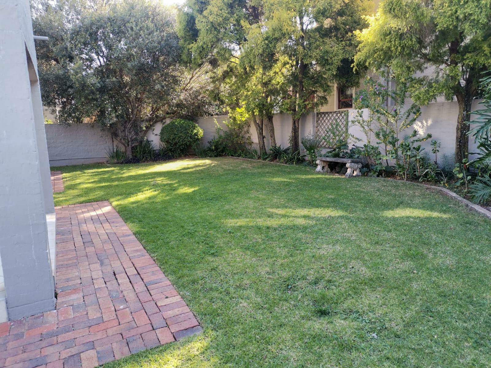 3 Bed House in Kyalami Hills photo number 3