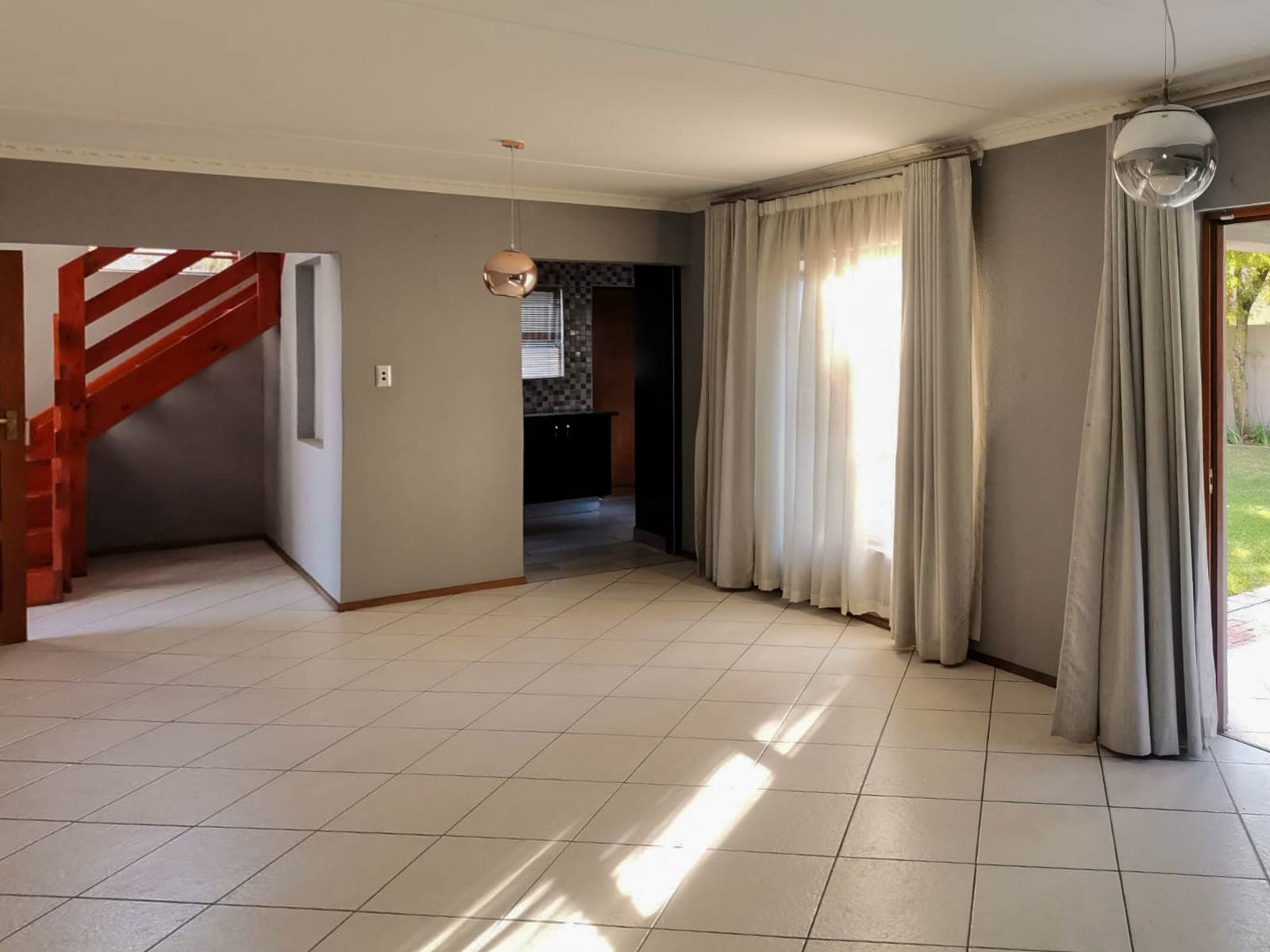 3 Bed House in Kyalami Hills photo number 6