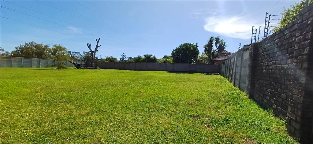 850 m² Land available in Beverley Grove photo number 3