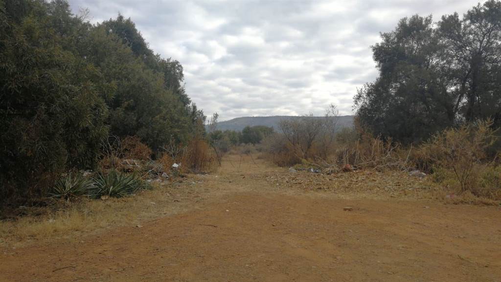 710 m² Land available in Zeerust photo number 4