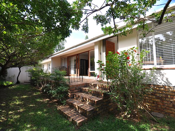 4 Bedroom House 4 Bedroom House