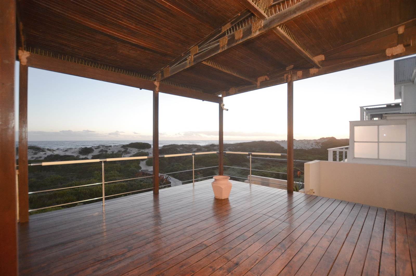 4 Bed House in Yzerfontein photo number 7