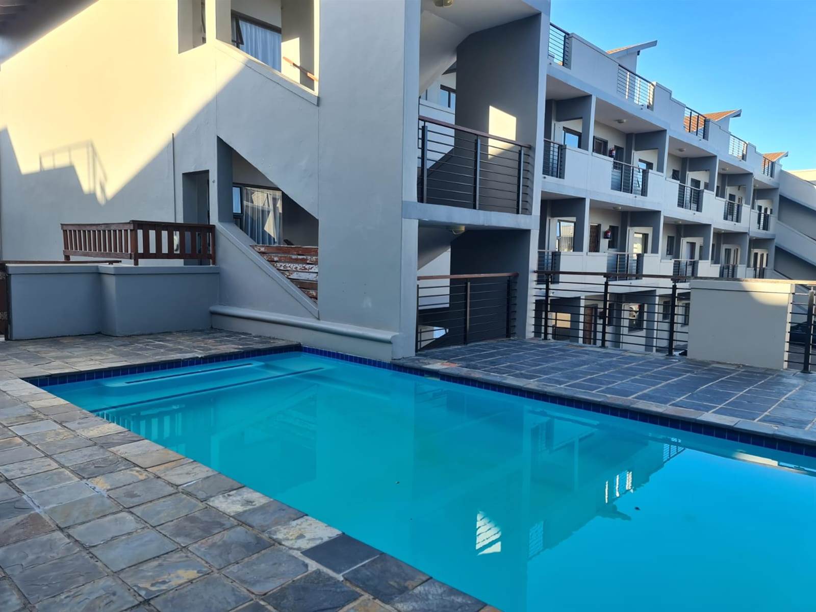2 Bed Apartment in Winklespruit photo number 23