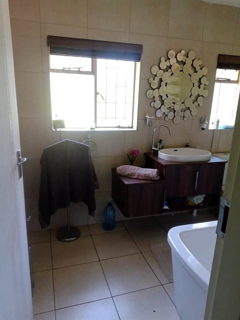 3 Bed House in Bronkhorstbaai photo number 29