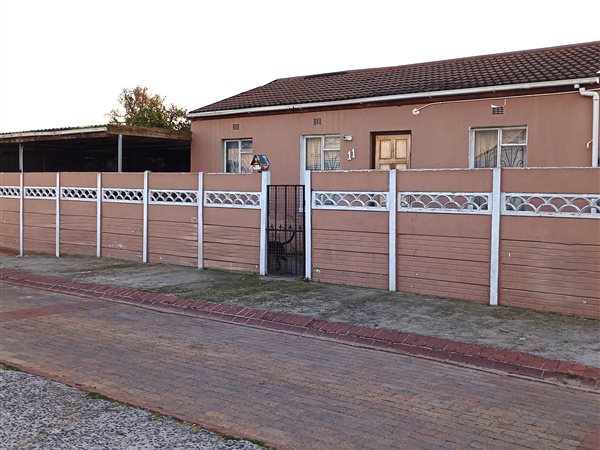 3 Bedroom House 3 Bedroom House