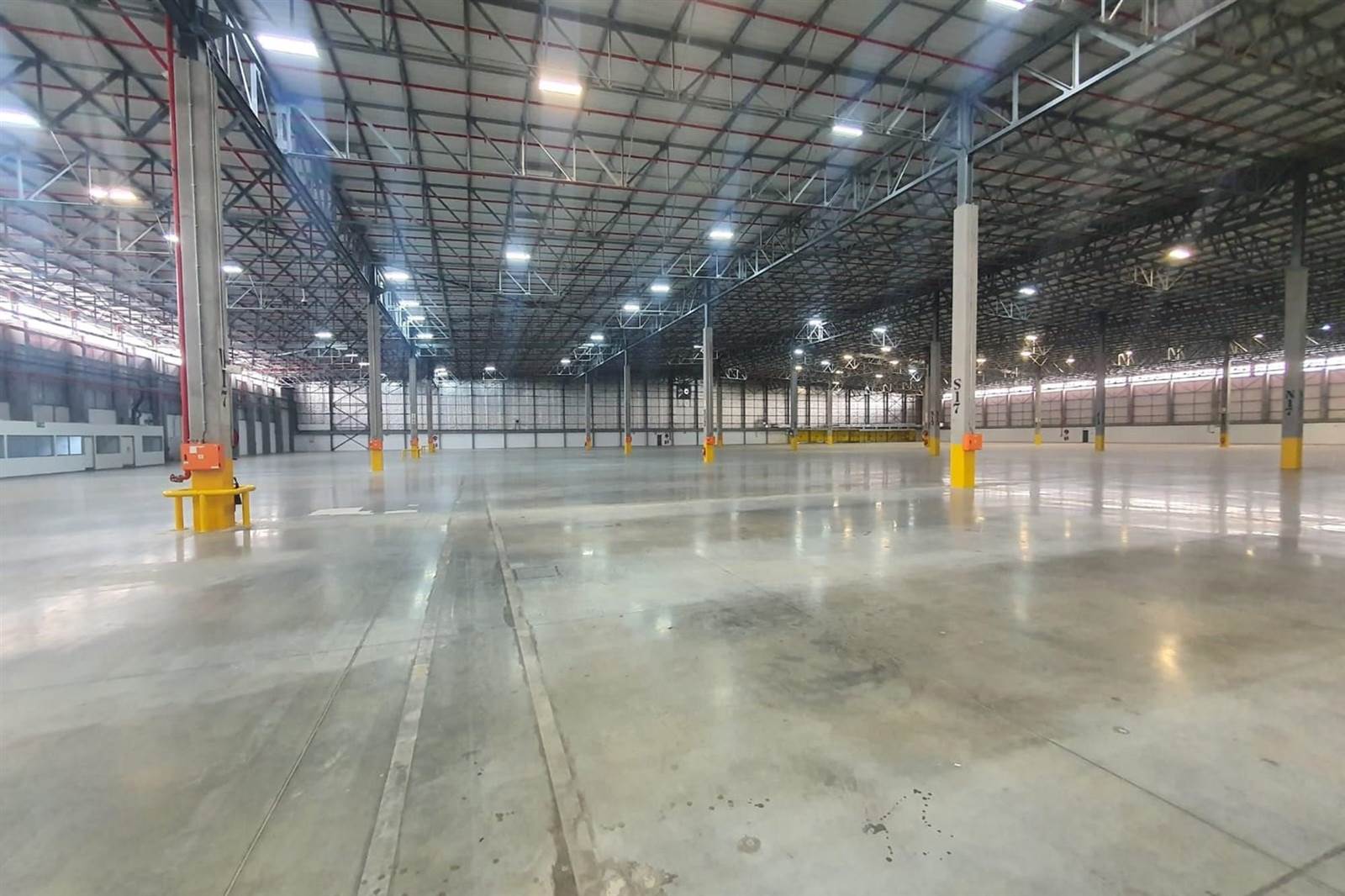 22000  m² Industrial space in Coega photo number 8