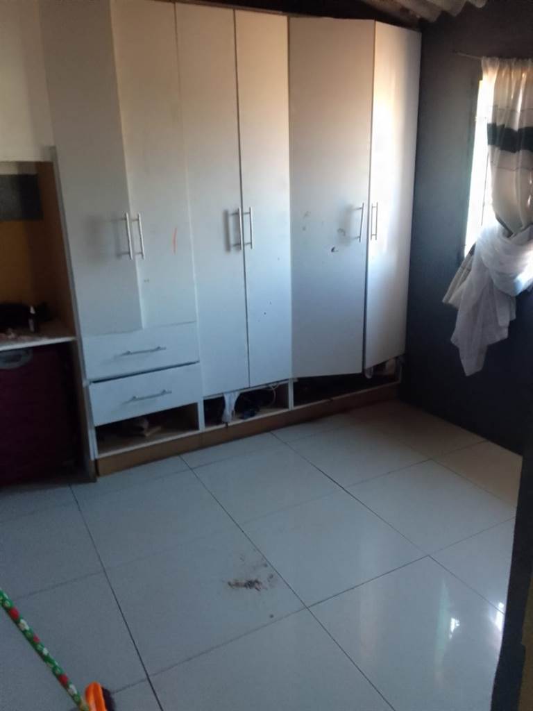 2 Bed House in Mpumalanga photo number 14