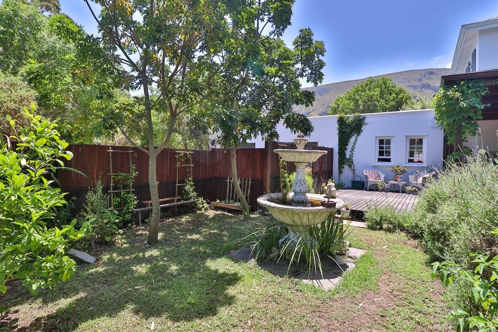 4 Bed House in Fernkloof Estate photo number 24