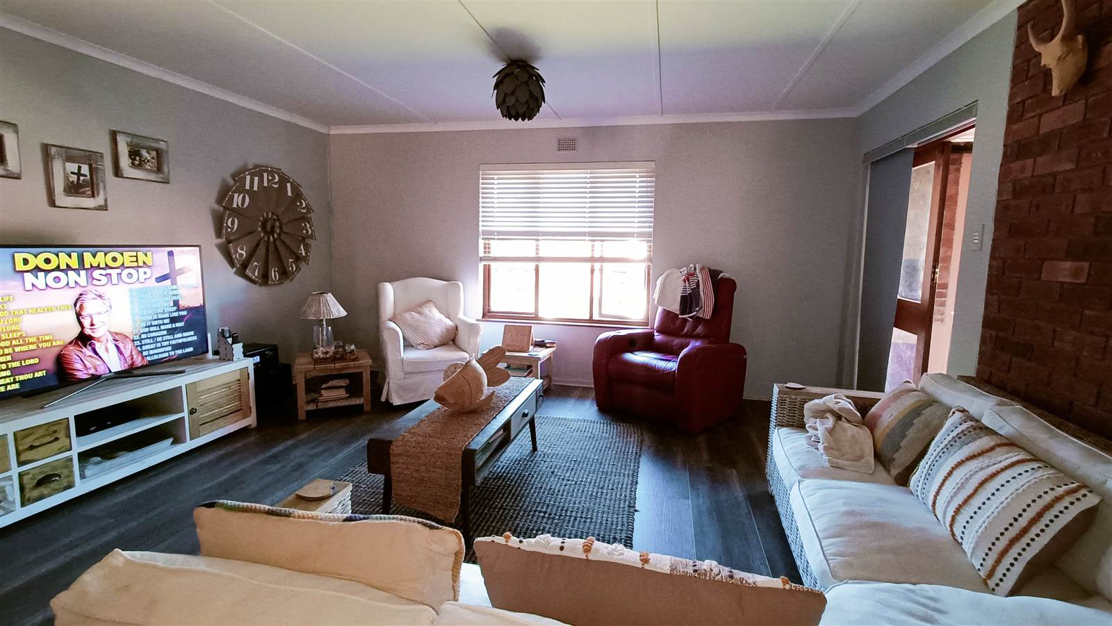 2 Bed House in Leisure Bay photo number 8