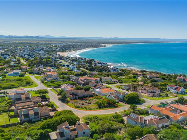 828 m² Land 828 m² Land