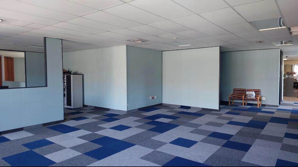 198  m² Office Space in Westville photo number 2