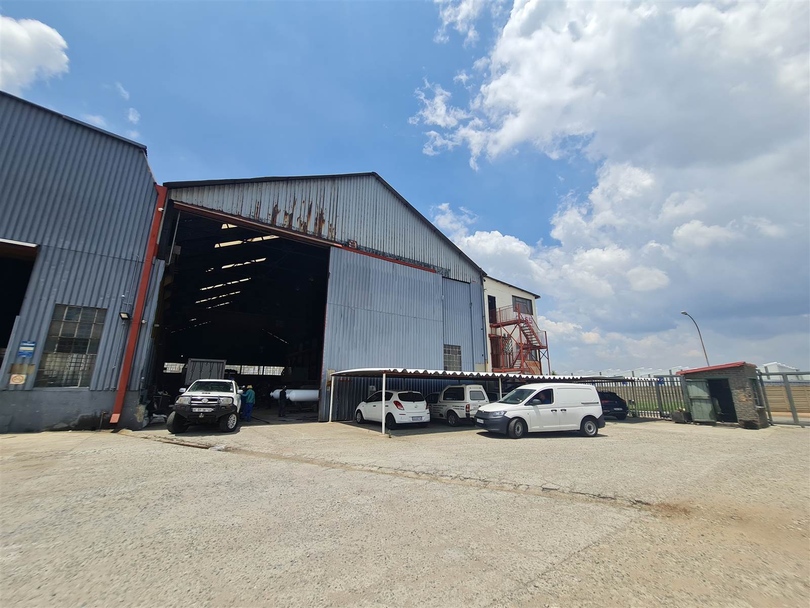 1512  m² Industrial space in Elandsfontein AH photo number 7