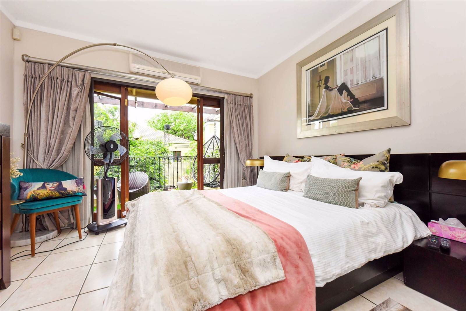 3 Bed Cluster in Lonehill photo number 14