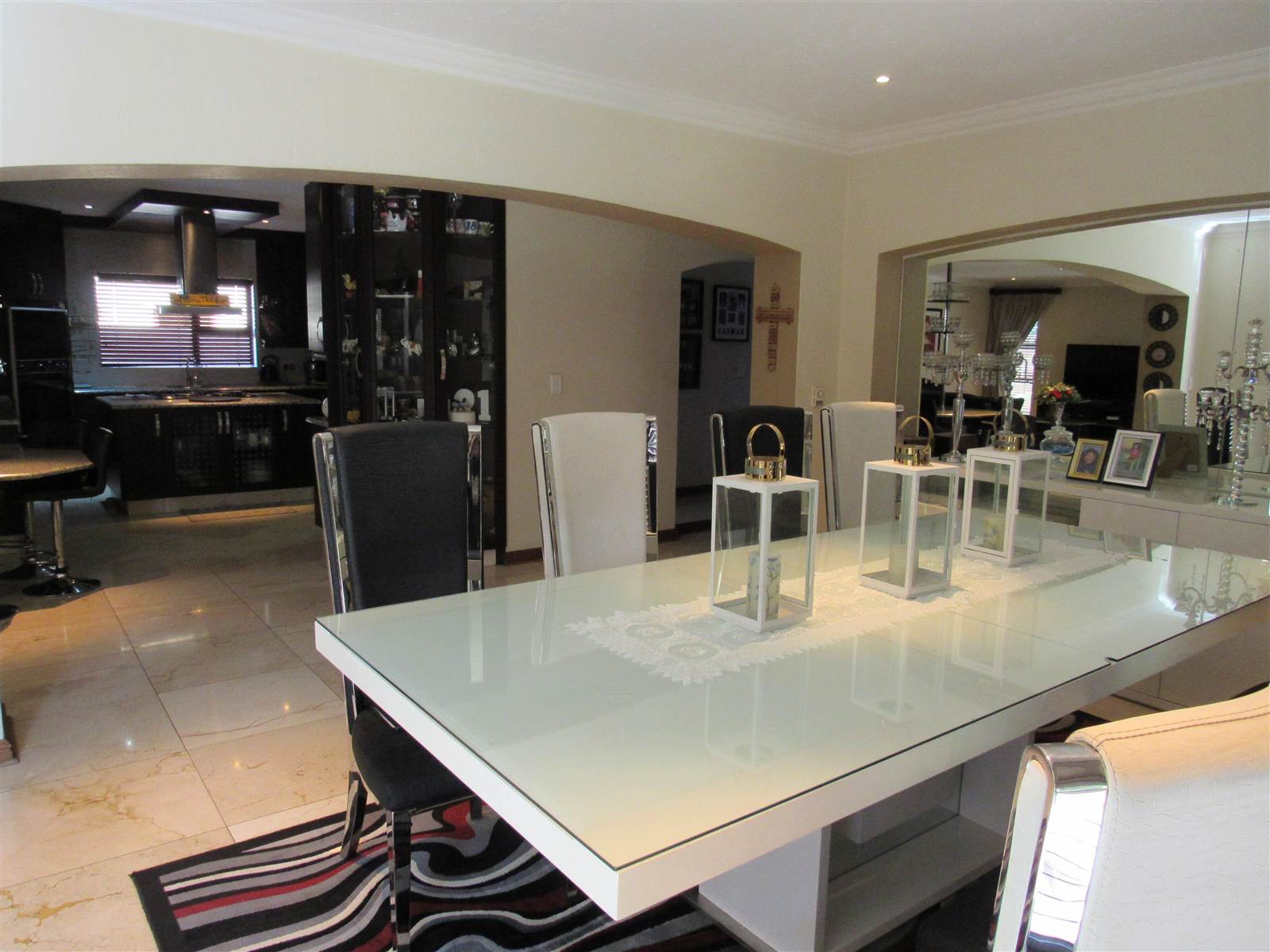4 Bed Cluster in Beyers Park photo number 20